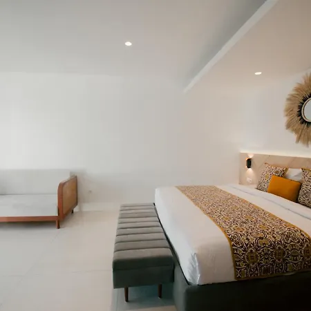 Seminyak Vila 4Bedroom Near Beach Lafavela Exterior photo