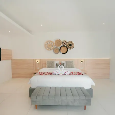 Seminyak Vila 4Bedroom Near Beach Lafavela Exterior photo