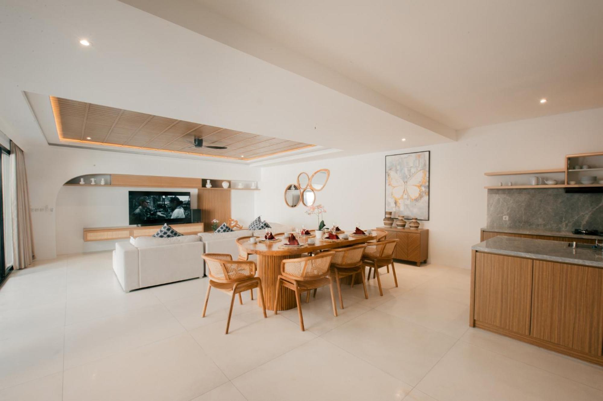 4bedroom Near Lafavela * Seminyak (Bali)